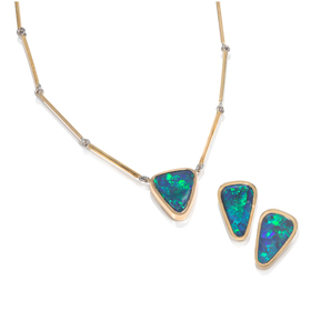 Lisa Marie Designer Goldsmith